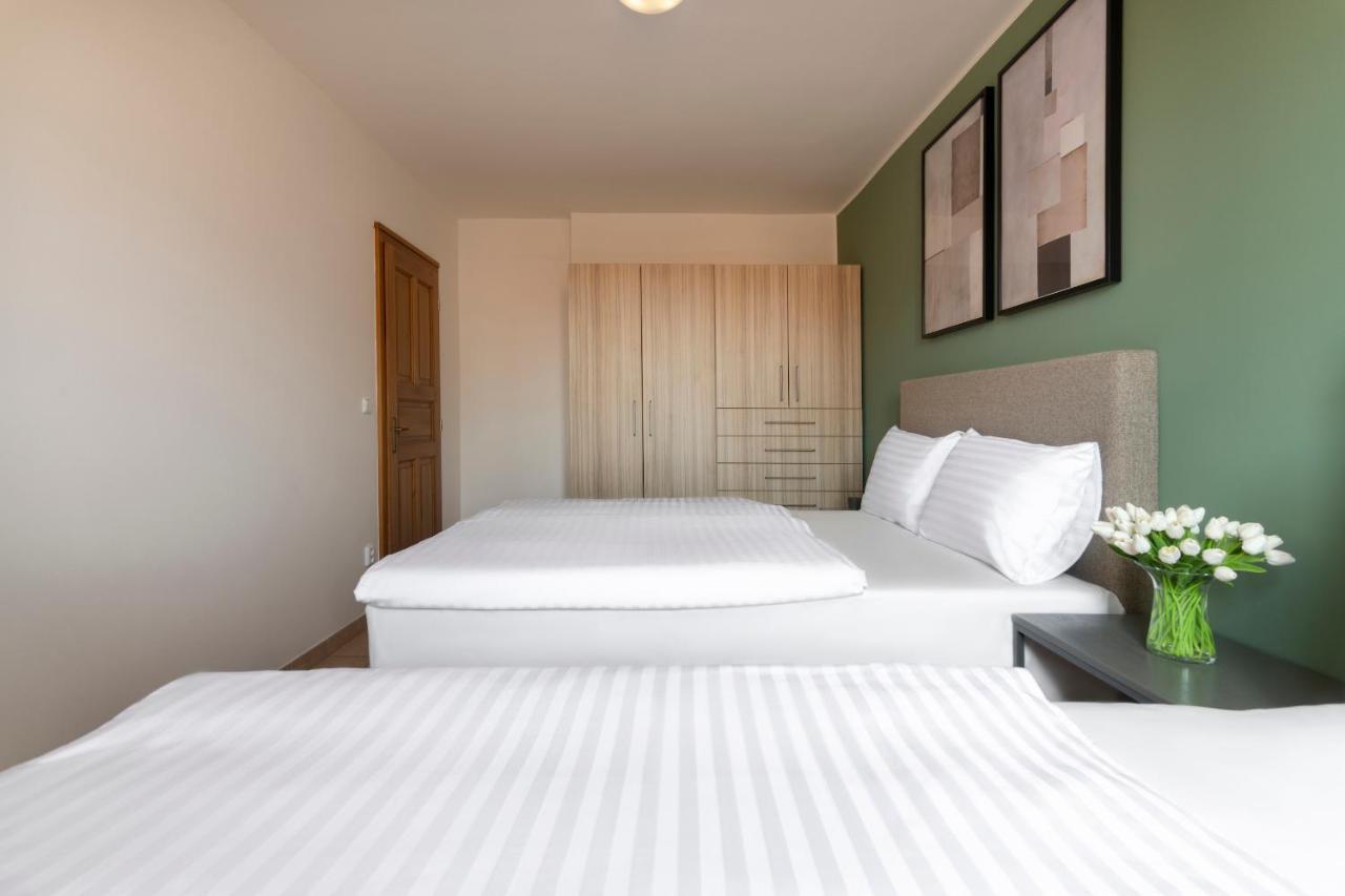 Bohemian Dreams Apartments And Suites By Dwellfort ปราก ภายนอก รูปภาพ