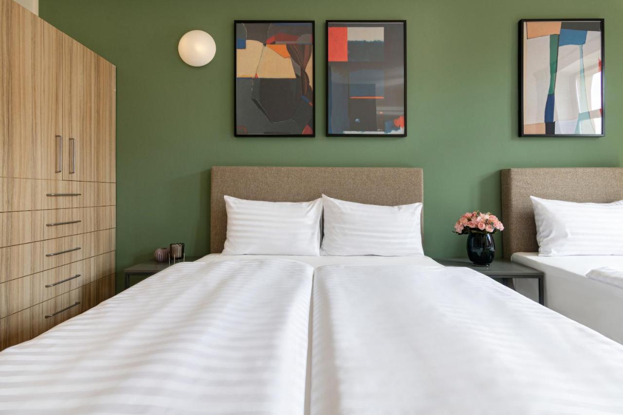 Bohemian Dreams Apartments And Suites By Dwellfort ปราก ภายนอก รูปภาพ